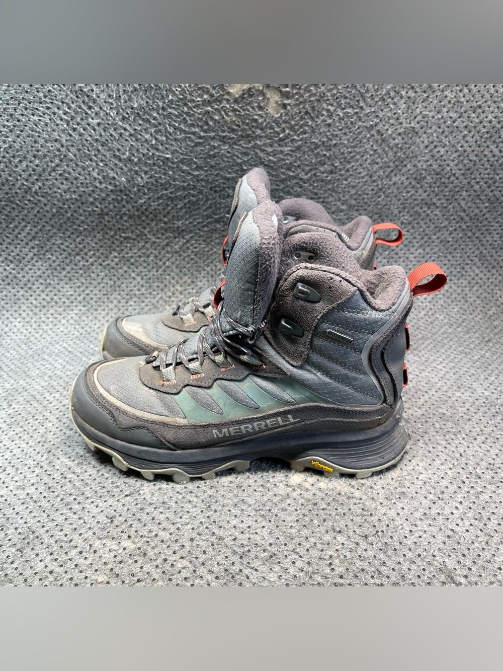 Merrell Moab Speed Thermo Mid Waterproof Hiking Boots Size 8.5 Women’s